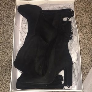 Quipud knee length boots!